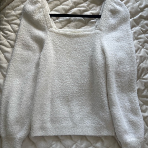 H&M Soft Cream Women's Sweater Off-Shoulder - Picture 2 of 6